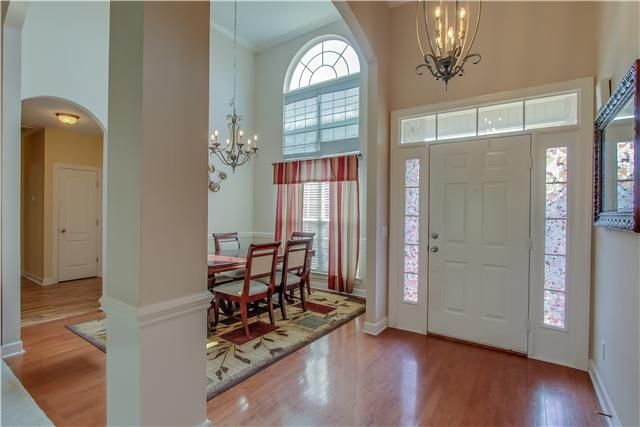 3737 Henricks Hill Dr, Smyrna, TN 37167