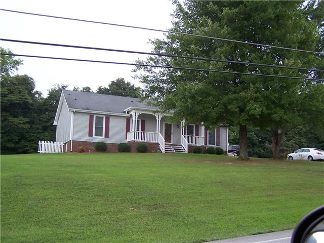 830 Hillside Dr, Springfield, TN 37172