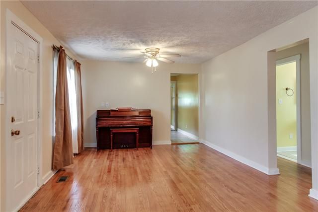 404 Jakes Ave, Murfreesboro, TN 37130
