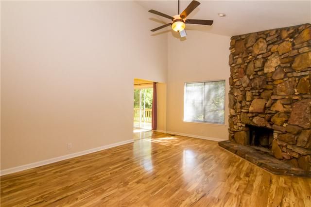 821 Todd Preis Dr, Nashville, TN 37221