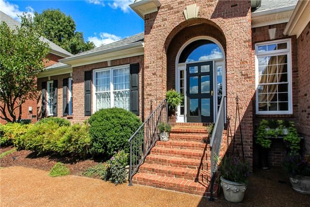 236 Stanley Park Ln, Franklin, TN 37069