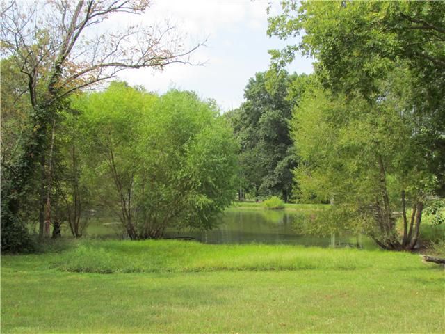 2028 Maple Ln, Franklin, TN 37067