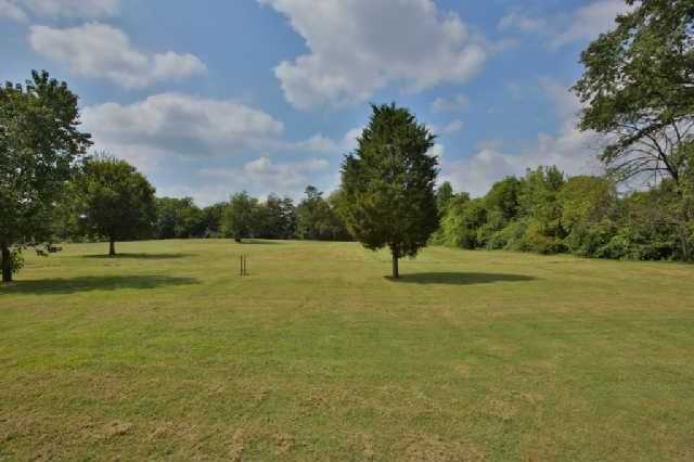 3218 Lakeshore Dr, Old Hickory, TN 37138