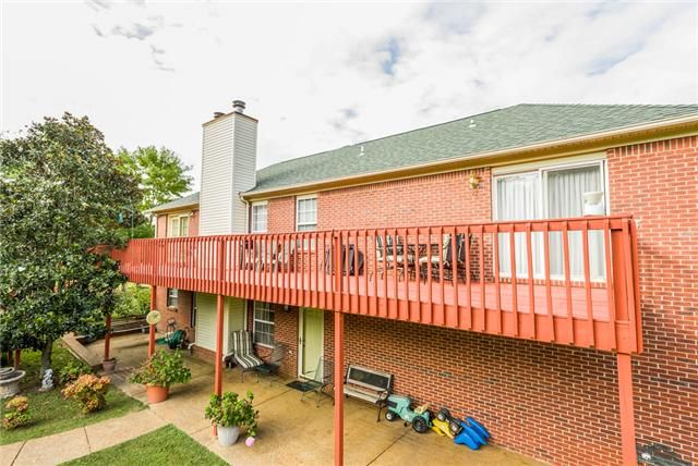 209 Red Oak Trl, Spring Hill, TN 37174