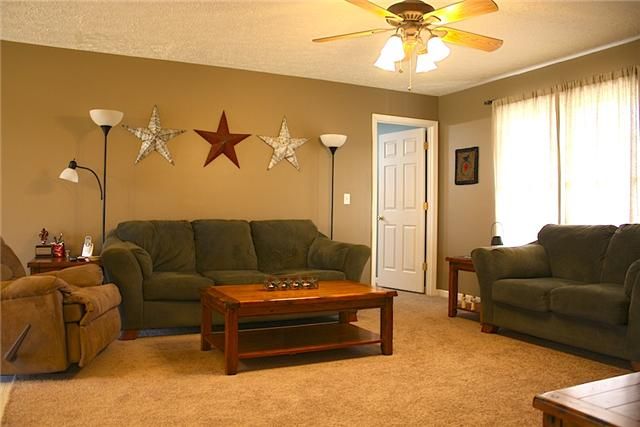 6715 Highway 41 N, Cedar Hill, TN 37032