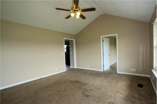 9942 Gray Fox Dr, Christiana, TN 37037