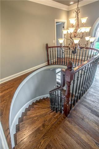 353 Lake Valley Dr, Franklin, TN 37069
