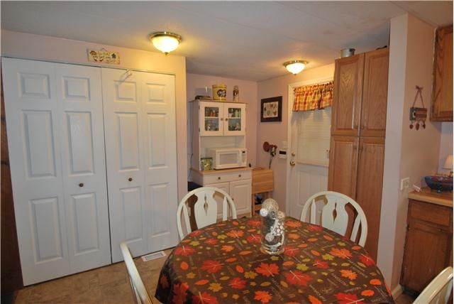 232 Alexander Ln, Bethpage, TN 37022