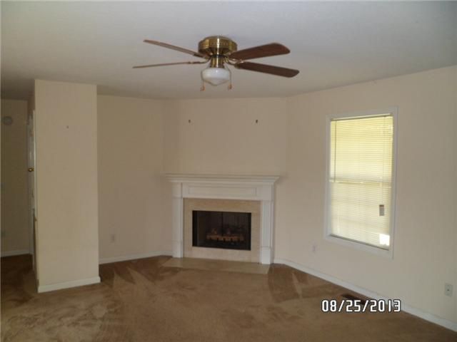 403 Lakeshore Dr, Springfield, TN 37172