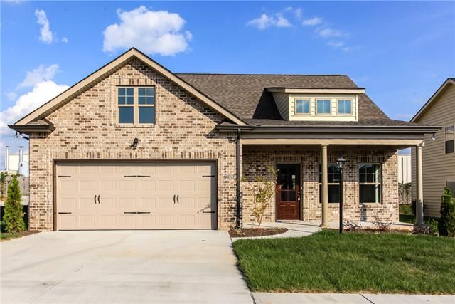 490 Albion Cir, Gallatin, TN 37066