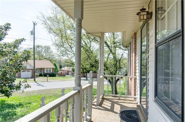 1544 Meadow Bend Dr, Madison, TN 37115