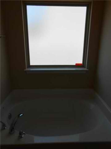 1025 East Sagewood Dr #106, Gallatin, TN 37066