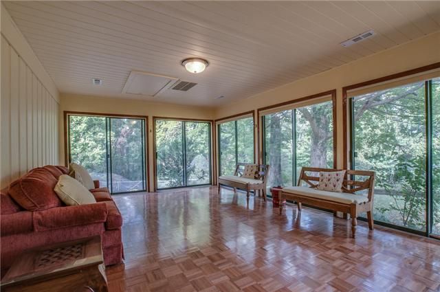 8533 Mccrory Ln, Nashville, TN 37221