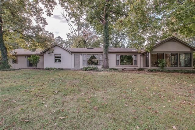 8533 Mccrory Ln, Nashville, TN 37221