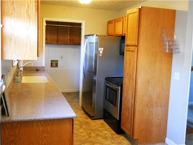 3955 Fykes Grove Rd, Cedar Hill, TN 37032