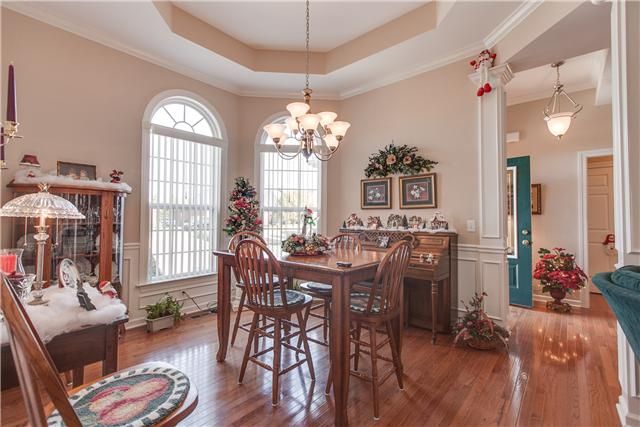 3013 Shady Glen Cir, Murfreesboro, TN 37128