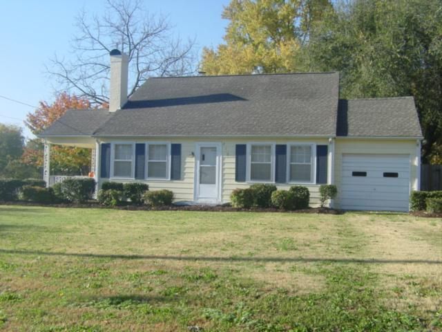 210 W End Ave, Dickson, TN 37055