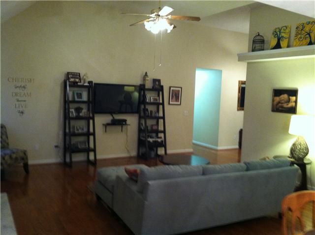 2906 Greentree Dr, Smyrna, TN 37167