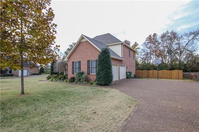 714 Middleton Ln, Murfreesboro, TN 37130