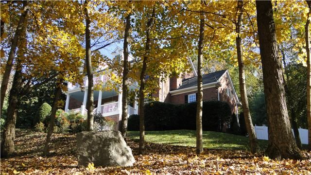1221 Bradley Dr, Franklin, TN 37069