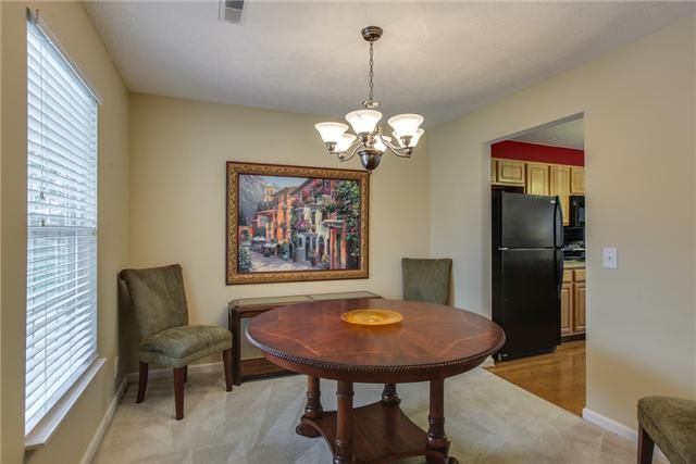 2659 Paradise Dr, Spring Hill, TN 37174