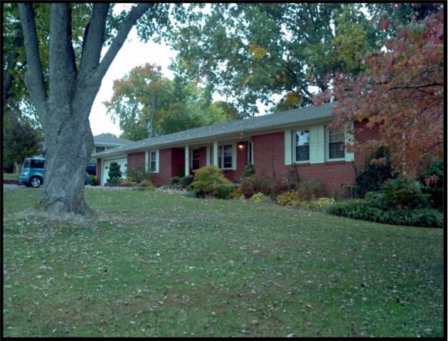 415 Woods Dr, Columbia, TN 38401