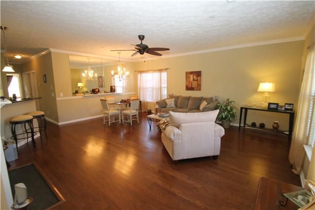 1217 Park Run Dr, Franklin, TN 37067