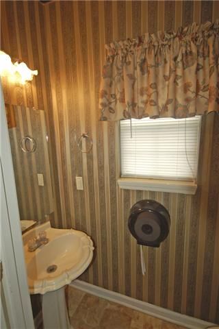 2537 Treetop Dr, Antioch, TN 37013