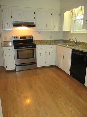 722 Albany Dr, Hermitage, TN 37076