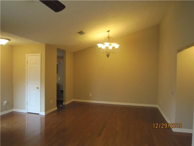 816 Lock 4 Rd, Gallatin, TN 37066