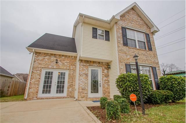 573 Albion Cir, Gallatin, TN 37066