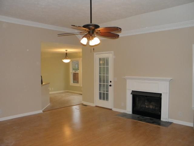 401 Shadowood Dr, Smyrna, TN 37167
