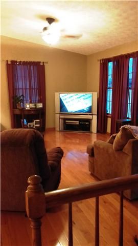 1071 Claylick Rd, White Bluff, TN 37187