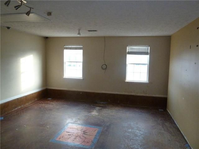 3326 Perlino Dr, Murfreesboro, TN 37128