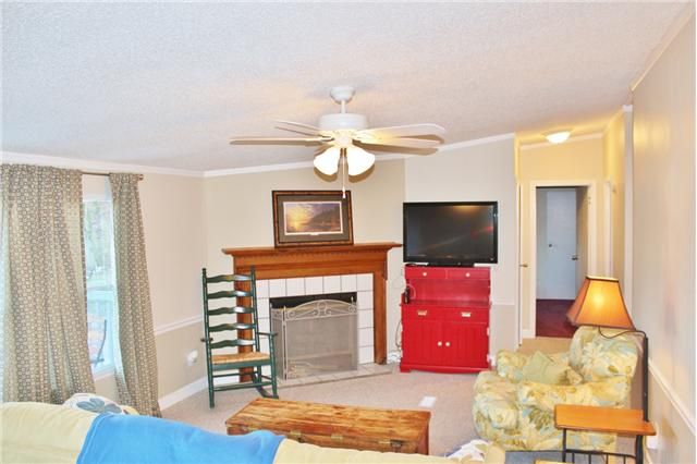 120 Vantrease Rd, Brush Creek, TN 38547