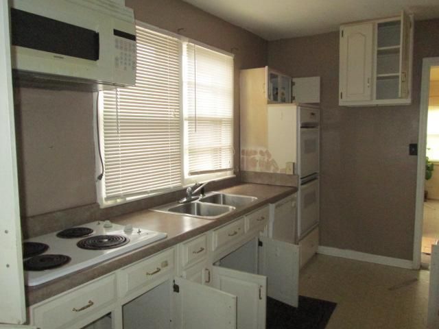 1720 Windover Dr, Nashville, TN 37218