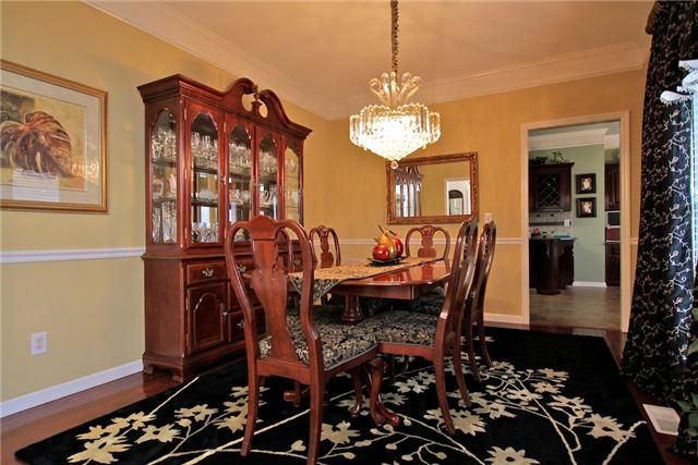 1817 Curtiswood Ln, Springfield, TN 37172