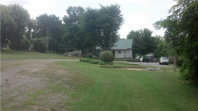 2519 Epperson Springs Rd, Westmoreland, TN 37186