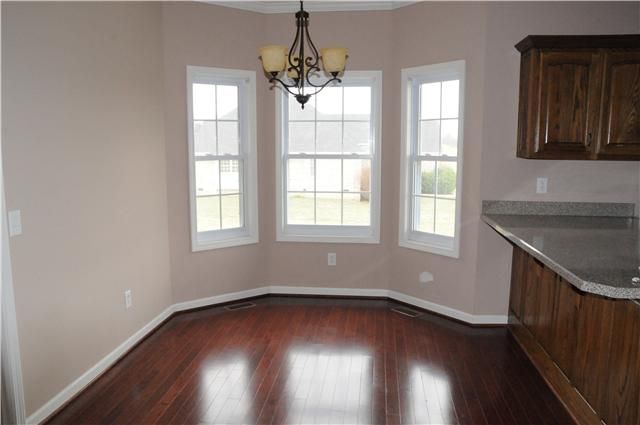 223 Parker Rd, Portland, TN 37148