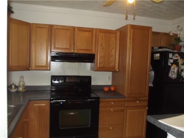 103 R W Gordon Dr, Springfield, TN 37172