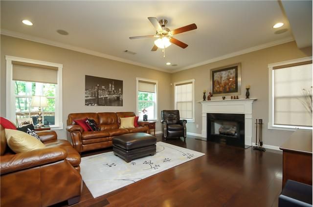 2205 Chance Dr, Hermitage, TN 37076