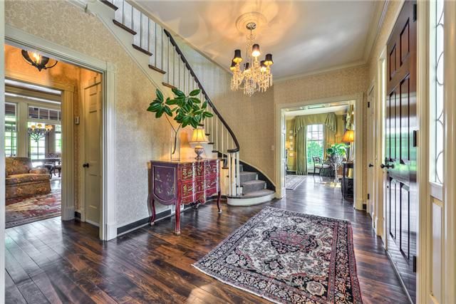 408 W Brookfield, Nashville, TN 37205