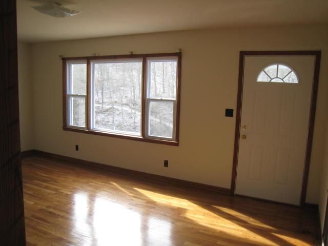 2876 Ernest Hawkins Rd, Columbia, TN 38401