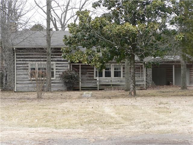 1301 E Jefferson Pike, Murfreesboro, TN 37130