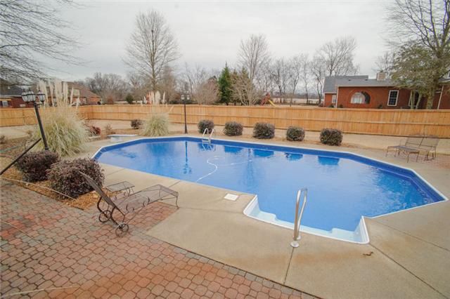 6546 Dynasty Dr, Murfreesboro, TN 37128
