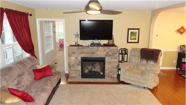 412 Amber Ct, Spring Hill, TN 37174
