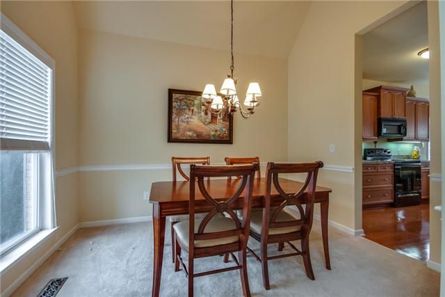 3016 Honeysuckle Dr, Spring Hill, TN 37174