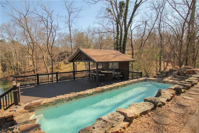 604 Bedford Forest Ct, Old Hickory, TN 37138