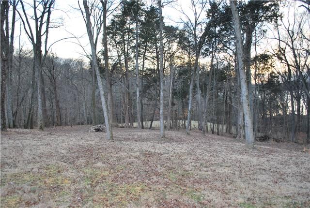 1311 Camelot Bay, Mount Juliet, TN 37122