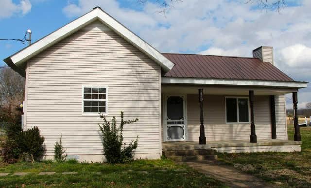 3052 Williamsport Pike, Columbia, TN 38401